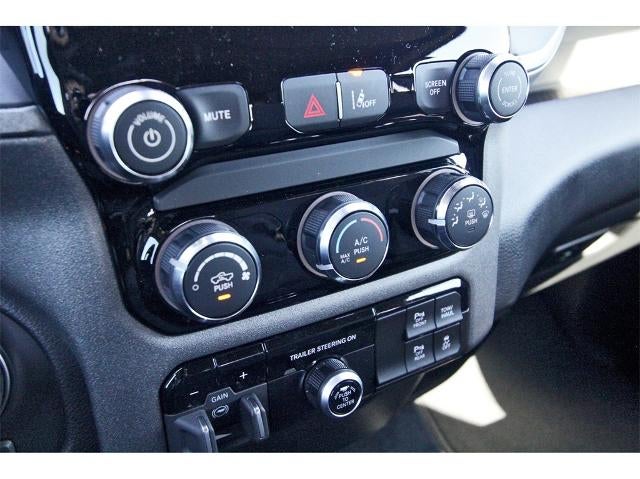 2025 RAM 1500 Warlock 4x4 Crew Cab 5'7" Box