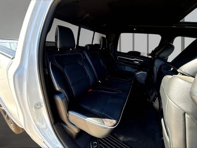 2025 RAM 1500 Laramie Dual–Pane Panoramic Sunroof - Night Edition