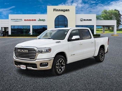 2025 RAM 1500 Laramie 4x4 Crew Cab 5'7" Box