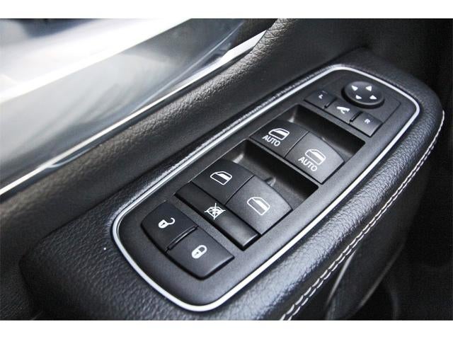 2024 RAM 1500 Laramie 4x4 Crew Cab 5'7" Box