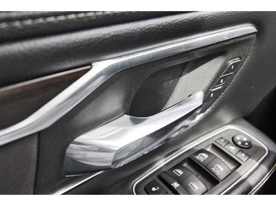 2022 RAM 1500 Laramie 4x4 Crew Cab 5'7" Box