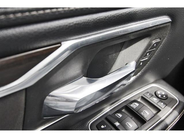 2022 RAM 1500 Laramie 4x4 Crew Cab 5'7" Box