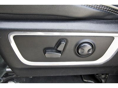 2022 RAM 1500 Laramie 4x4 Crew Cab 5'7" Box