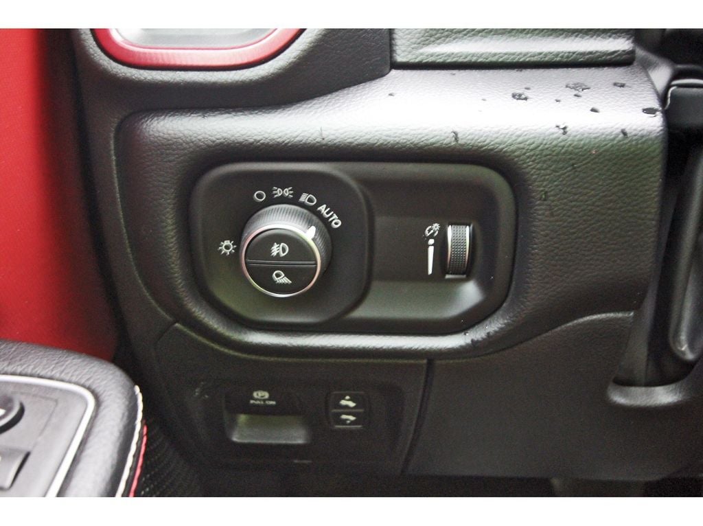 2022 RAM 1500 Rebel Crew Cab 4x4 5'7' Box