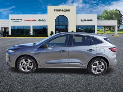 2023 Ford Escape ST-Line FWD