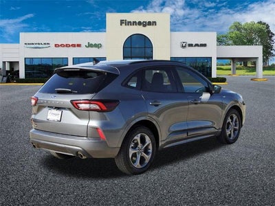 2023 Ford Escape ST-Line FWD