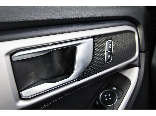 2024 Ford Explorer XLT RWD