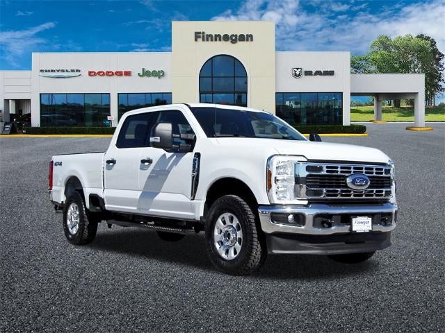 2024 Ford Super Duty F-250 SRW XLT 4WD Crew Cab 6.75' Box