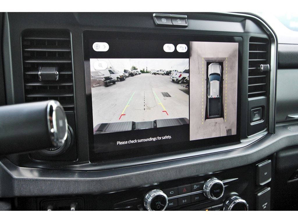 2025 Ford F-350SD Platinum DRW
