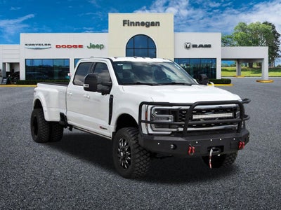 2025 Ford F-350SD Platinum DRW