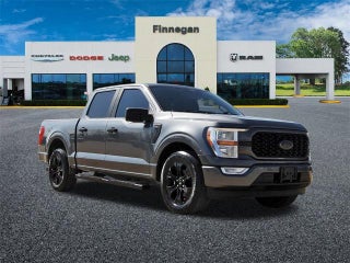 2022 Ford F-150 XL 2WD SuperCrew 5.5' Box