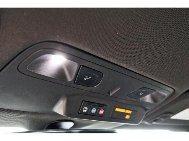 2021 Chevrolet Camaro 2dr Coupe 1LT