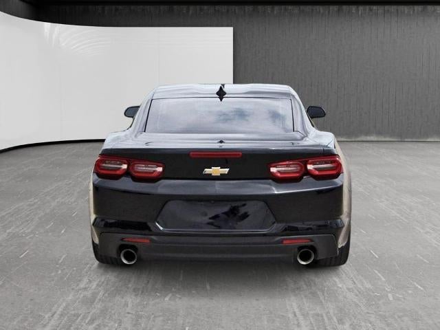 2021 Chevrolet Camaro 2dr Coupe 1LT