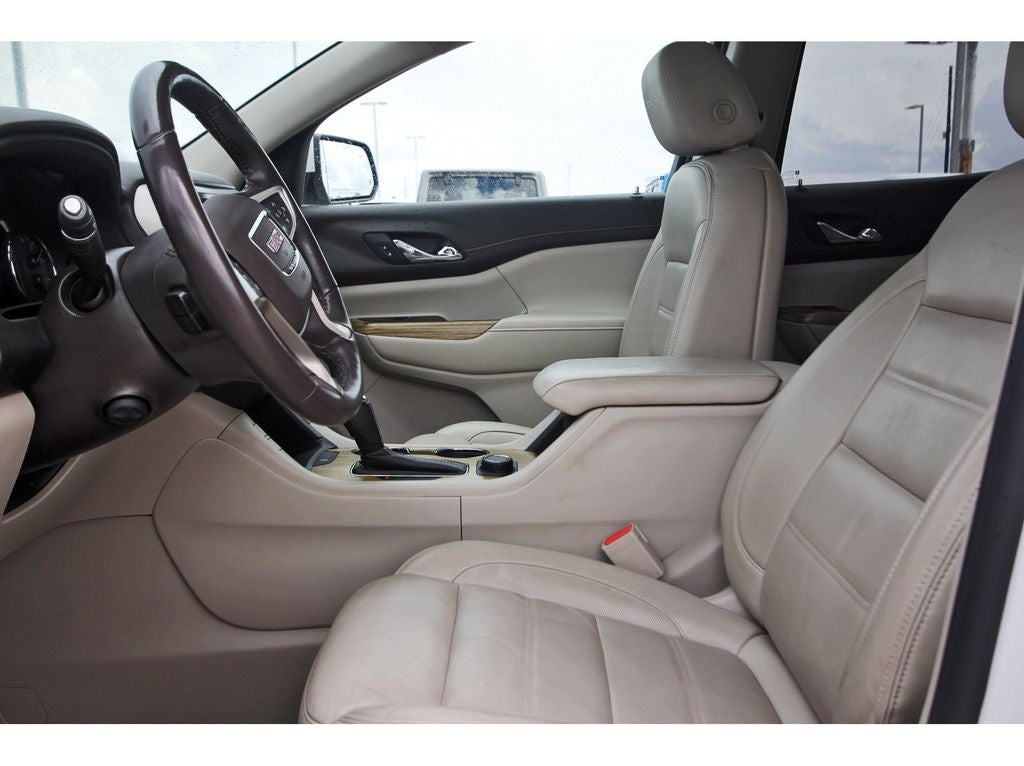 2019 GMC Acadia Denali DUAL MOONROOF - 2ND ROW CAPTIANS CHAIRS