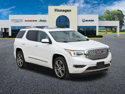 2019 GMC Acadia Denali DUAL MOONROOF - 2ND ROW CAPTIANS CHAIRS