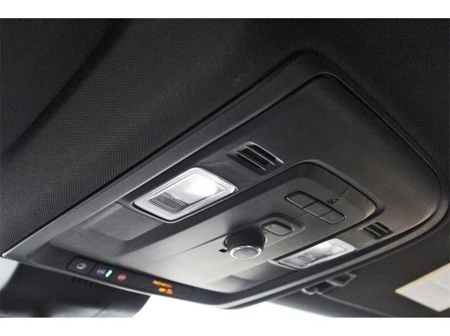 2024 Chevrolet Suburban 2WD RST