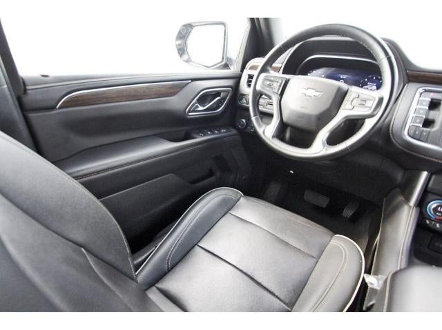 2023 Chevrolet Suburban 2WD Premier