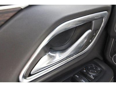 2023 Chevrolet Suburban 2WD Premier