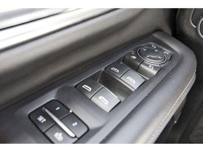 2023 Chevrolet Suburban 2WD Premier