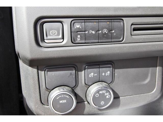 2023 Chevrolet Suburban 2WD Premier