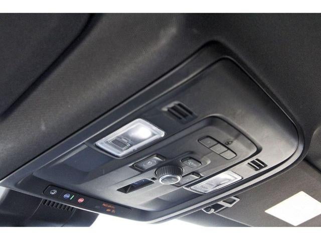 2023 Chevrolet Suburban 2WD Premier