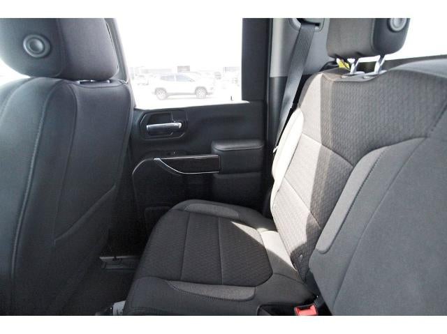 2022 GMC Sierra 2500 HD Double Cab Standard Box 4-Wheel Drive SLE