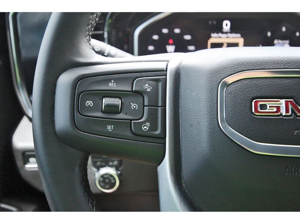 2024 GMC Sierra 1500 Elevation BLACKOUT PACKAGE - BLACK RIMS