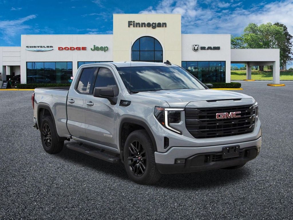 2024 GMC Sierra 1500 Elevation BLACKOUT PACKAGE - BLACK RIMS