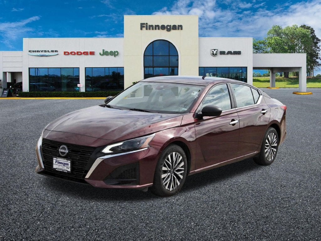 2025 Nissan Altima 2.5 SV Apple Car Play - Android Auto