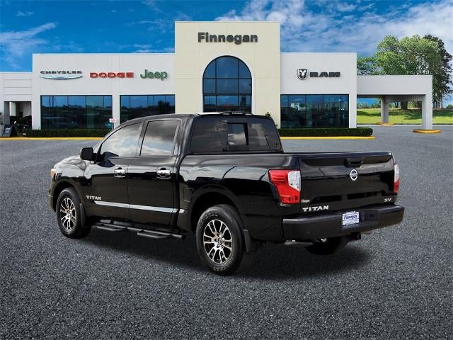 2021 Nissan Titan 4x2 Crew Cab SV