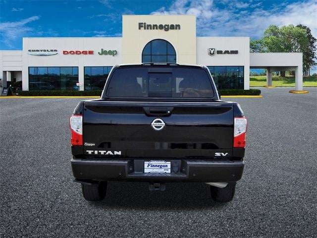 2021 Nissan Titan 4x2 Crew Cab SV
