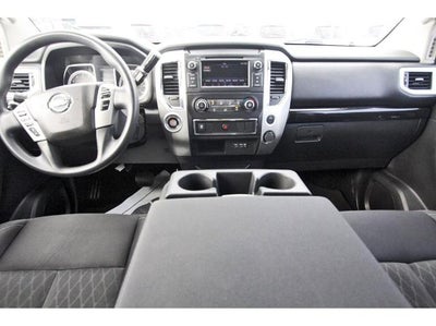 2019 Nissan Titan 4x2 Crew Cab SV