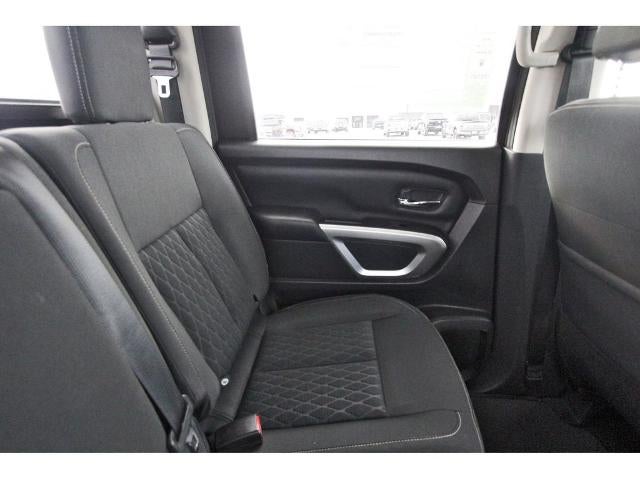 2019 Nissan Titan 4x2 Crew Cab SV