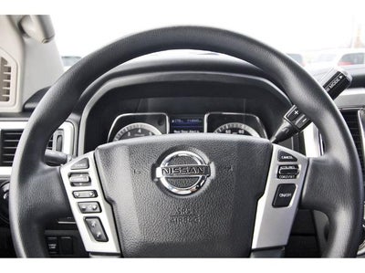 2019 Nissan Titan 4x2 Crew Cab SV