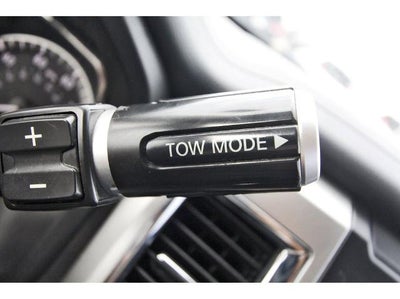 2019 Nissan Titan 4x2 Crew Cab SV