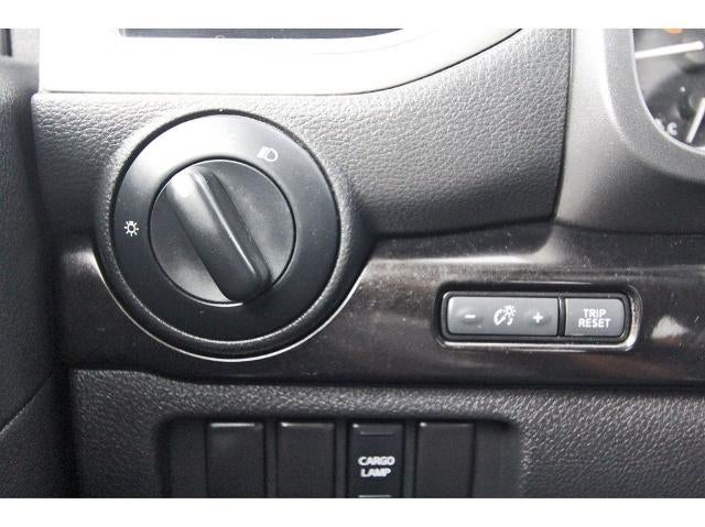 2019 Nissan Titan 4x2 Crew Cab SV