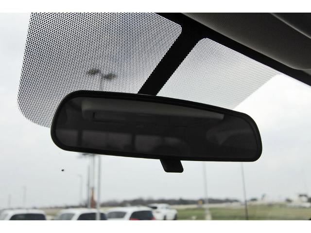 2019 Nissan Titan 4x2 Crew Cab SV