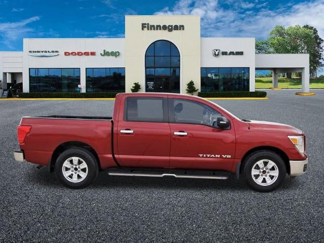 2019 Nissan Titan 4x2 Crew Cab SV
