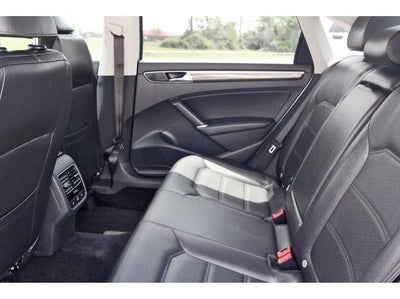 2018 Volkswagen Passat 2.0T SE w/Technology Auto