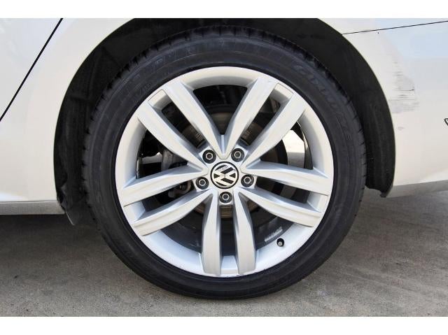 2018 Volkswagen Passat 2.0T SE w/Technology Auto
