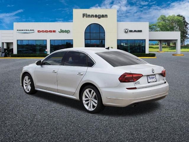 2018 Volkswagen Passat 2.0T SE w/Technology Auto