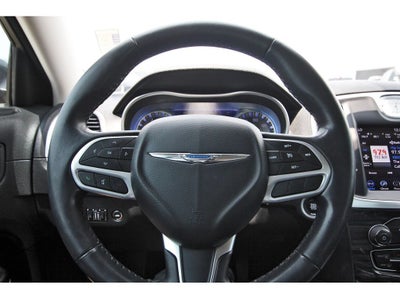 2020 Chrysler 300 Touring