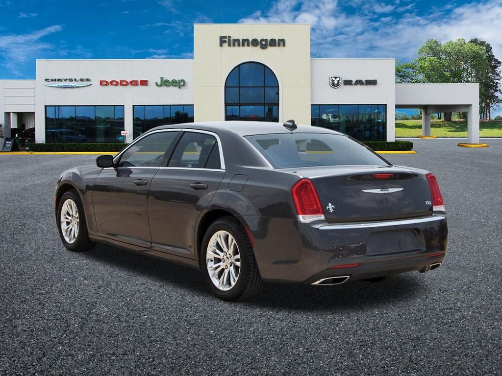 2020 Chrysler 300 Touring