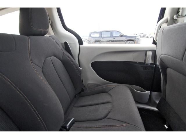 2018 Chrysler Pacifica L FWD