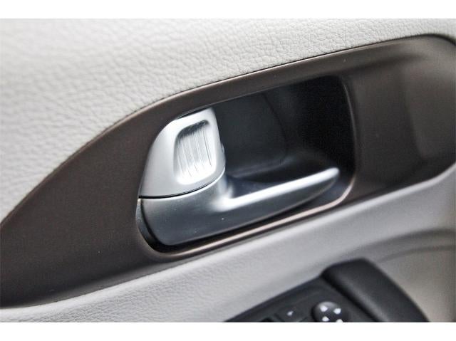 2018 Chrysler Pacifica L FWD