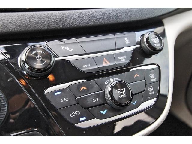 2018 Chrysler Pacifica L FWD