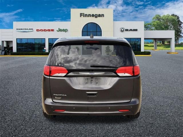 2018 Chrysler Pacifica L FWD