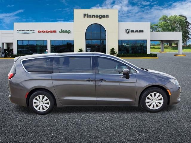 2018 Chrysler Pacifica L FWD