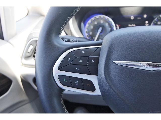 2023 Chrysler Pacifica Limited FWD