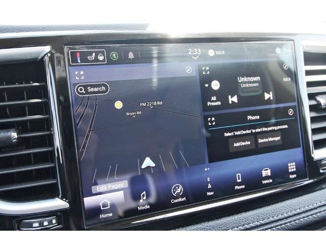 2023 Chrysler Pacifica Limited FWD